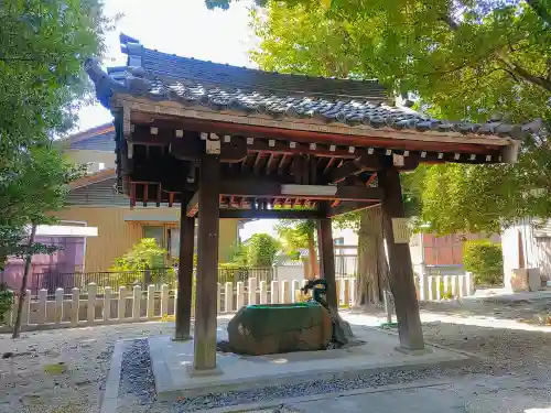 片山八幡社の手水舎