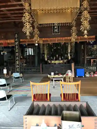 専長寺の本殿・本堂