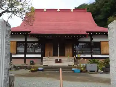 伊勢原 法泉寺の本殿・本堂