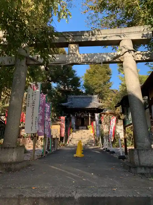 烏森稲荷神社の鳥居