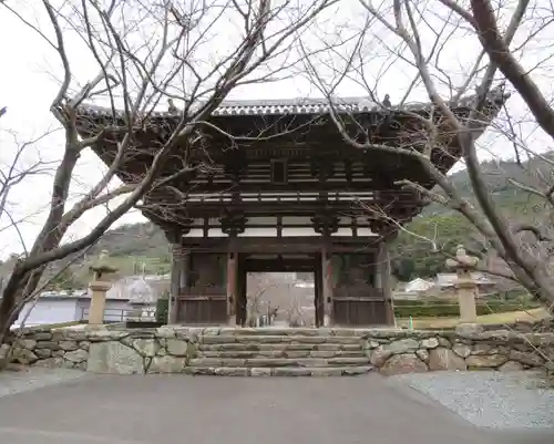 長保寺の山門