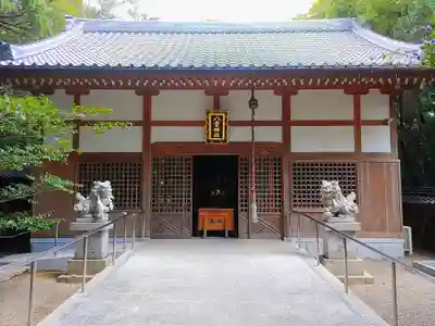 八雲神社（白塚町）の本殿・本堂