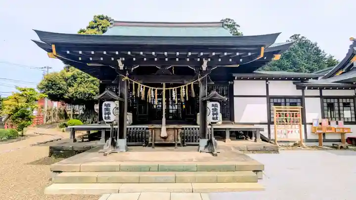 埴生神社の本殿・本堂