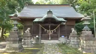 薩都神社の本殿・本堂