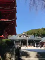 久遠寺の本殿