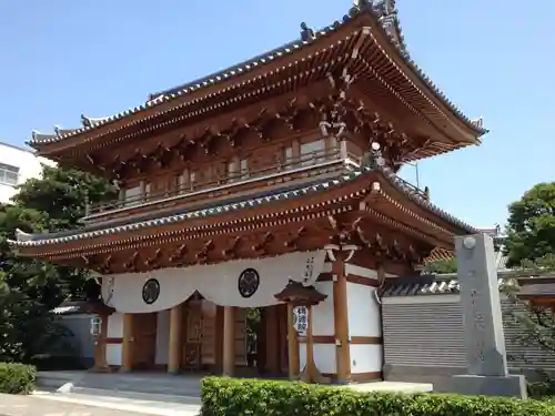 伝通院の山門・神門