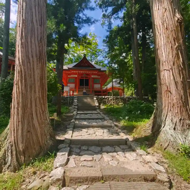 達谷西光寺(岩手県)