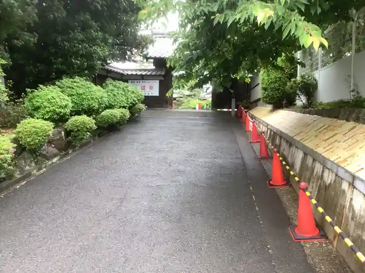 高照寺の山門・神門