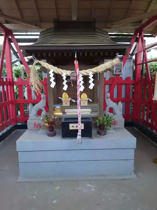 出世稲荷神社の本殿・本堂