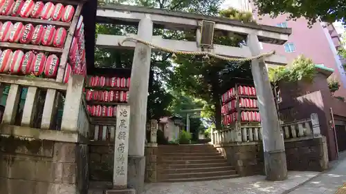 池尻稲荷神社の鳥居