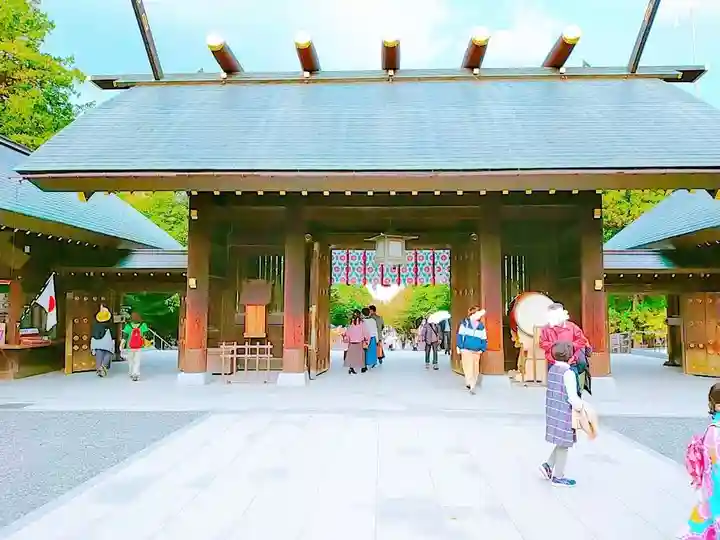 北海道神宮の山門・神門