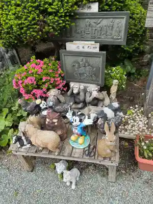 正法院の{uncategorized: "未分類", other: "その他", undefined: "問題あり", building: "その他建物", grave: "お墓", sacred_gate: "鳥居", guardian: "狛犬", statue: "像", buddha: "仏像", history: "歴史", nature: "自然", garden: "庭園", animal: "動物", pagoda: "塔", temizu: "手水舎", mountain_gate: "山門・神門", sanctuary: "本殿・本堂", subordinate: "末社・摂社", art: "芸術", scenery: "景色", jizo: "地蔵", ema: "絵馬", goshuin: "御朱印", omikuji: "おみくじ", items: "授与品その他", amulet: "お守り", goshuincho: "御朱印帳", eats: "食事", festival: "お祭り", votive_dance: "神楽", shichigosan: "七五三参", wedding: "結婚式", experience: "体験その他", initially: "初詣", around: "周辺", anti_infection: "感染症対策"}