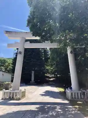 諏訪大社上社前宮の鳥居