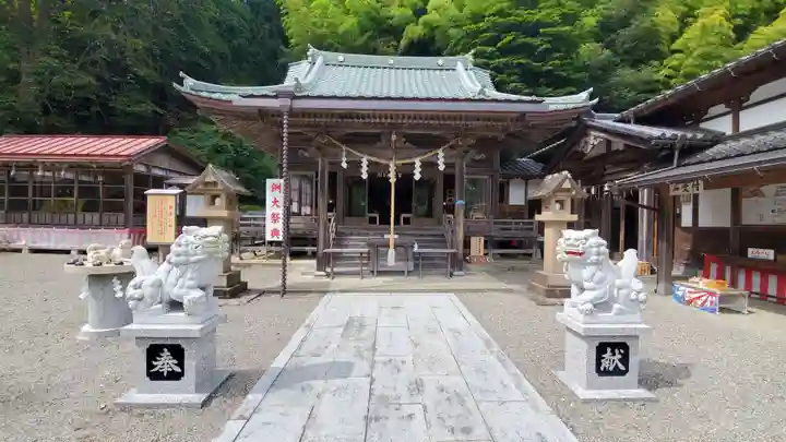 早馬神社の本殿・本堂