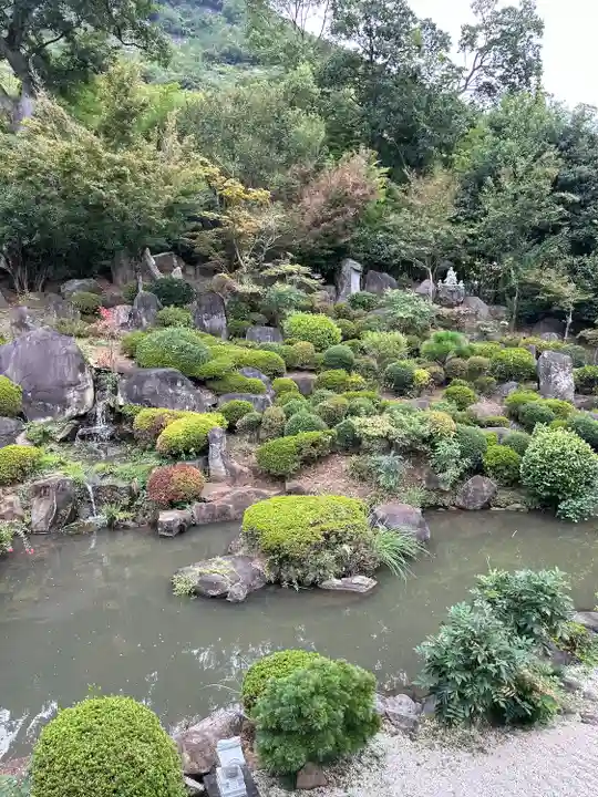 大藏經寺(山梨県)