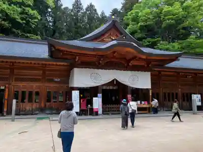 穂高神社本宮の本殿・本堂