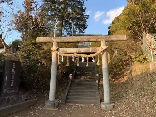 八幡神社の鳥居