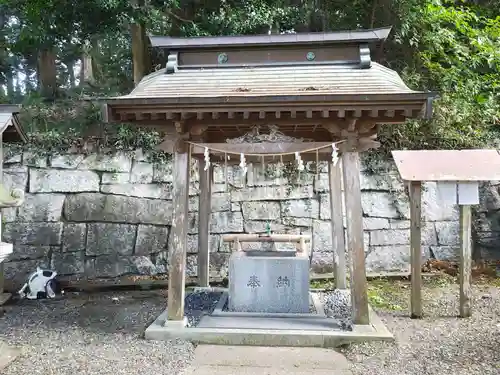 泉神社の手水舎