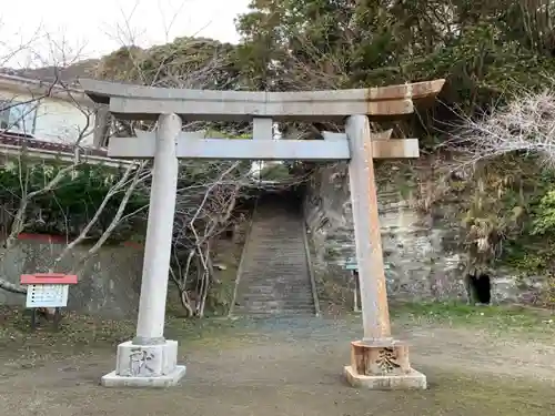 下立松原神社の鳥居