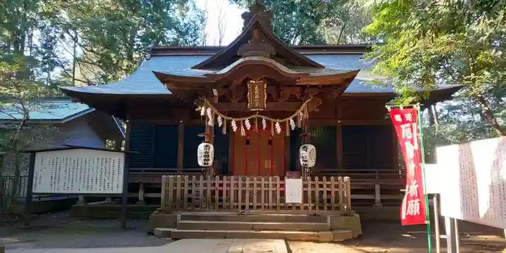 氷川女體神社の本殿・本堂