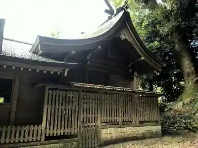 天山社の本殿・本堂