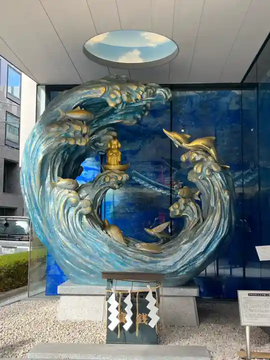 神田神社(神田明神)の{uncategorized: "未分類", other: "その他", undefined: "問題あり", building: "その他建物", grave: "お墓", sacred_gate: "鳥居", guardian: "狛犬", statue: "像", buddha: "仏像", history: "歴史", nature: "自然", garden: "庭園", animal: "動物", pagoda: "塔", temizu: "手水舎", mountain_gate: "山門・神門", sanctuary: "本殿・本堂", subordinate: "末社・摂社", art: "芸術", scenery: "景色", jizo: "地蔵", ema: "絵馬", goshuin: "御朱印", omikuji: "おみくじ", items: "授与品その他", amulet: "お守り", goshuincho: "御朱印帳", eats: "食事", festival: "お祭り", votive_dance: "神楽", shichigosan: "七五三参", wedding: "結婚式", experience: "体験その他", initially: "初詣", around: "周辺", anti_infection: "感染症対策"}