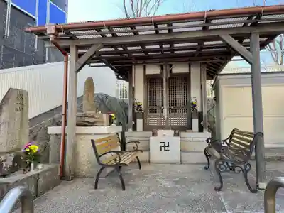 高尾子安地蔵尊(兵庫県)