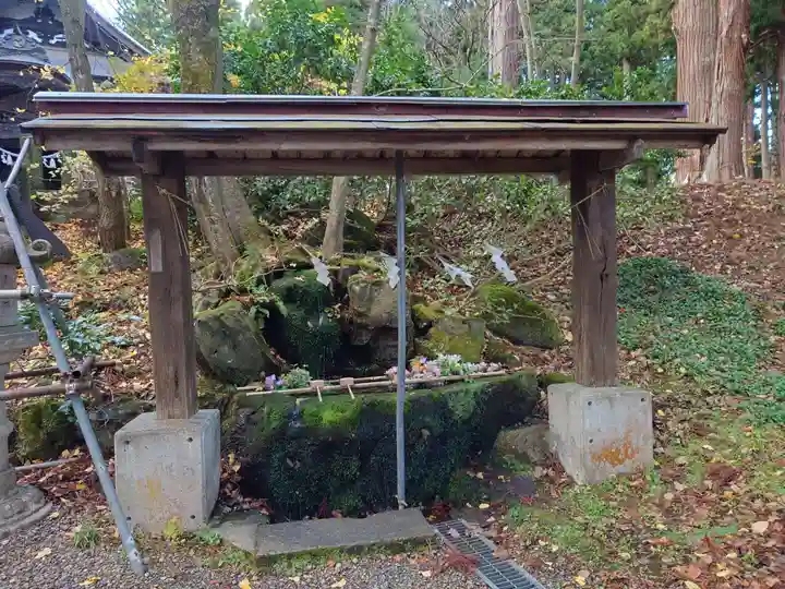 関山神社(新潟県)