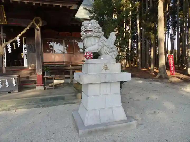 鹿嶋三嶋神社の狛犬