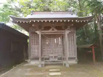 三柱神社の本殿・本堂