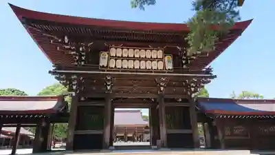 明治神宮の山門・神門