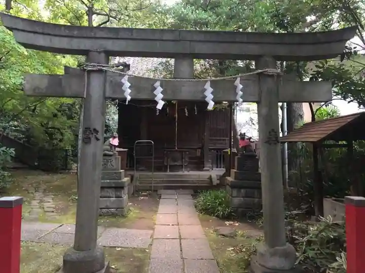 赤坂氷川神社の鳥居