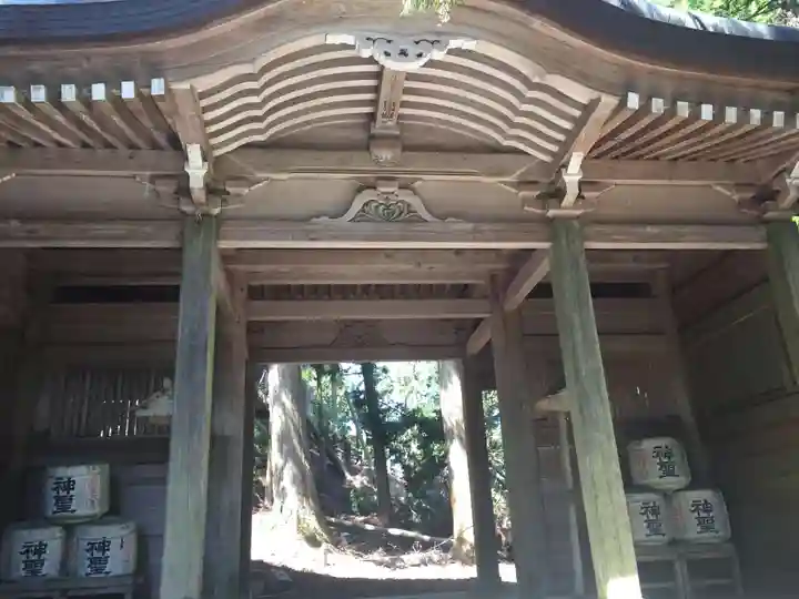 愛宕神社の山門・神門
