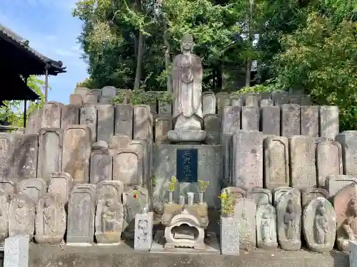 大正寺の{uncategorized: "未分類", other: "その他", undefined: "問題あり", building: "その他建物", grave: "お墓", sacred_gate: "鳥居", guardian: "狛犬", statue: "像", buddha: "仏像", history: "歴史", nature: "自然", garden: "庭園", animal: "動物", pagoda: "塔", temizu: "手水舎", mountain_gate: "山門・神門", sanctuary: "本殿・本堂", subordinate: "末社・摂社", art: "芸術", scenery: "景色", jizo: "地蔵", ema: "絵馬", goshuin: "御朱印", omikuji: "おみくじ", items: "授与品その他", amulet: "お守り", goshuincho: "御朱印帳", eats: "食事", festival: "お祭り", votive_dance: "神楽", shichigosan: "七五三参", wedding: "結婚式", experience: "体験その他", initially: "初詣", around: "周辺", anti_infection: "感染症対策"}