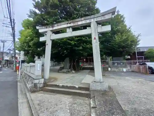 滝野川八幡神社の鳥居