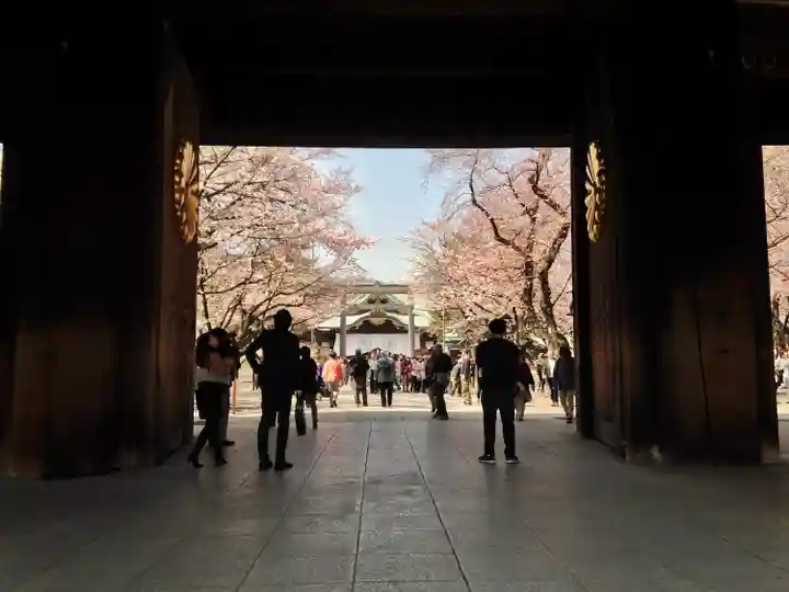 靖國神社の山門・神門