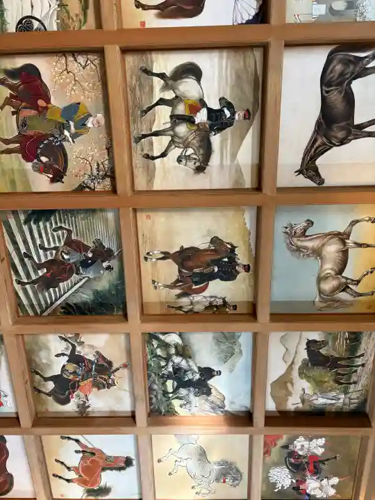 矢先稲荷神社の{uncategorized: "未分類", other: "その他", undefined: "問題あり", building: "その他建物", grave: "お墓", sacred_gate: "鳥居", guardian: "狛犬", statue: "像", buddha: "仏像", history: "歴史", nature: "自然", garden: "庭園", animal: "動物", pagoda: "塔", temizu: "手水舎", mountain_gate: "山門・神門", sanctuary: "本殿・本堂", subordinate: "末社・摂社", art: "芸術", scenery: "景色", jizo: "地蔵", ema: "絵馬", goshuin: "御朱印", omikuji: "おみくじ", items: "授与品その他", amulet: "お守り", goshuincho: "御朱印帳", eats: "食事", festival: "お祭り", votive_dance: "神楽", shichigosan: "七五三参", wedding: "結婚式", experience: "体験その他", initially: "初詣", around: "周辺", anti_infection: "感染症対策"}