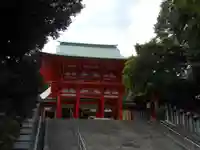 近江神宮の山門・神門