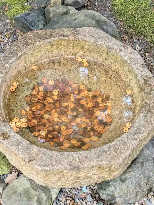 枚岡神社の{uncategorized: "未分類", other: "その他", undefined: "問題あり", building: "その他建物", grave: "お墓", sacred_gate: "鳥居", guardian: "狛犬", statue: "像", buddha: "仏像", history: "歴史", nature: "自然", garden: "庭園", animal: "動物", pagoda: "塔", temizu: "手水舎", mountain_gate: "山門・神門", sanctuary: "本殿・本堂", subordinate: "末社・摂社", art: "芸術", scenery: "景色", jizo: "地蔵", ema: "絵馬", goshuin: "御朱印", omikuji: "おみくじ", items: "授与品その他", amulet: "お守り", goshuincho: "御朱印帳", eats: "食事", festival: "お祭り", votive_dance: "神楽", shichigosan: "七五三参", wedding: "結婚式", experience: "体験その他", initially: "初詣", around: "周辺", anti_infection: "感染症対策"}