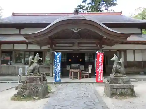 大山寺の本殿・本堂