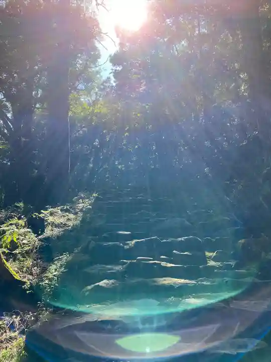 神倉神社(熊野速玉大社摂社)(和歌山県)