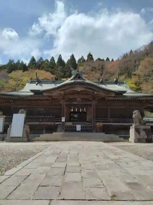 函館八幡宮の本殿・本堂