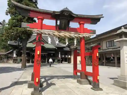 箭弓稲荷神社の鳥居