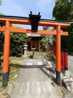 稲荷神社の{uncategorized: "未分類", other: "その他", undefined: "問題あり", building: "その他建物", grave: "お墓", sacred_gate: "鳥居", guardian: "狛犬", statue: "像", buddha: "仏像", history: "歴史", nature: "自然", garden: "庭園", animal: "動物", pagoda: "塔", temizu: "手水舎", mountain_gate: "山門・神門", sanctuary: "本殿・本堂", subordinate: "末社・摂社", art: "芸術", scenery: "景色", jizo: "地蔵", ema: "絵馬", goshuin: "御朱印", omikuji: "おみくじ", items: "授与品その他", amulet: "お守り", goshuincho: "御朱印帳", eats: "食事", festival: "お祭り", votive_dance: "神楽", shichigosan: "七五三参", wedding: "結婚式", experience: "体験その他", initially: "初詣", around: "周辺", anti_infection: "感染症対策"}