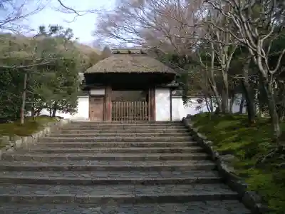 安楽寺の山門・神門