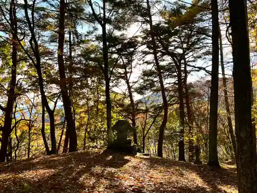 打越八幡社の本殿