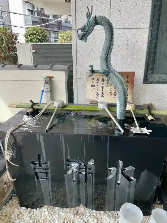 真成院の{uncategorized: "未分類", other: "その他", undefined: "問題あり", building: "その他建物", grave: "お墓", sacred_gate: "鳥居", guardian: "狛犬", statue: "像", buddha: "仏像", history: "歴史", nature: "自然", garden: "庭園", animal: "動物", pagoda: "塔", temizu: "手水舎", mountain_gate: "山門・神門", sanctuary: "本殿・本堂", subordinate: "末社・摂社", art: "芸術", scenery: "景色", jizo: "地蔵", ema: "絵馬", goshuin: "御朱印", omikuji: "おみくじ", items: "授与品その他", amulet: "お守り", goshuincho: "御朱印帳", eats: "食事", festival: "お祭り", votive_dance: "神楽", shichigosan: "七五三参", wedding: "結婚式", experience: "体験その他", initially: "初詣", around: "周辺", anti_infection: "感染症対策"}