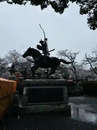 富士山本宮浅間大社の{uncategorized: "未分類", other: "その他", undefined: "問題あり", building: "その他建物", grave: "お墓", sacred_gate: "鳥居", guardian: "狛犬", statue: "像", buddha: "仏像", history: "歴史", nature: "自然", garden: "庭園", animal: "動物", pagoda: "塔", temizu: "手水舎", mountain_gate: "山門・神門", sanctuary: "本殿・本堂", subordinate: "末社・摂社", art: "芸術", scenery: "景色", jizo: "地蔵", ema: "絵馬", goshuin: "御朱印", omikuji: "おみくじ", items: "授与品その他", amulet: "お守り", goshuincho: "御朱印帳", eats: "食事", festival: "お祭り", votive_dance: "神楽", shichigosan: "七五三参", wedding: "結婚式", experience: "体験その他", initially: "初詣", around: "周辺", anti_infection: "感染症対策"}