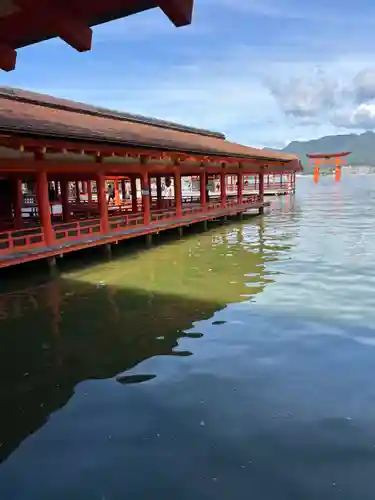 厳島神社(広島県)