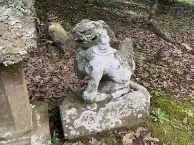 五靈神社の狛犬